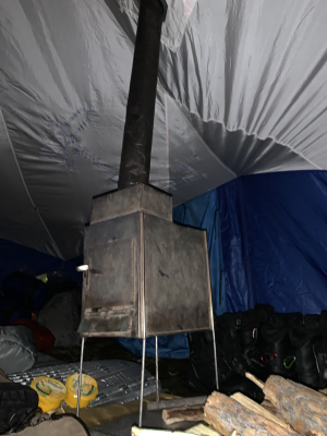 Kachel in de tent
